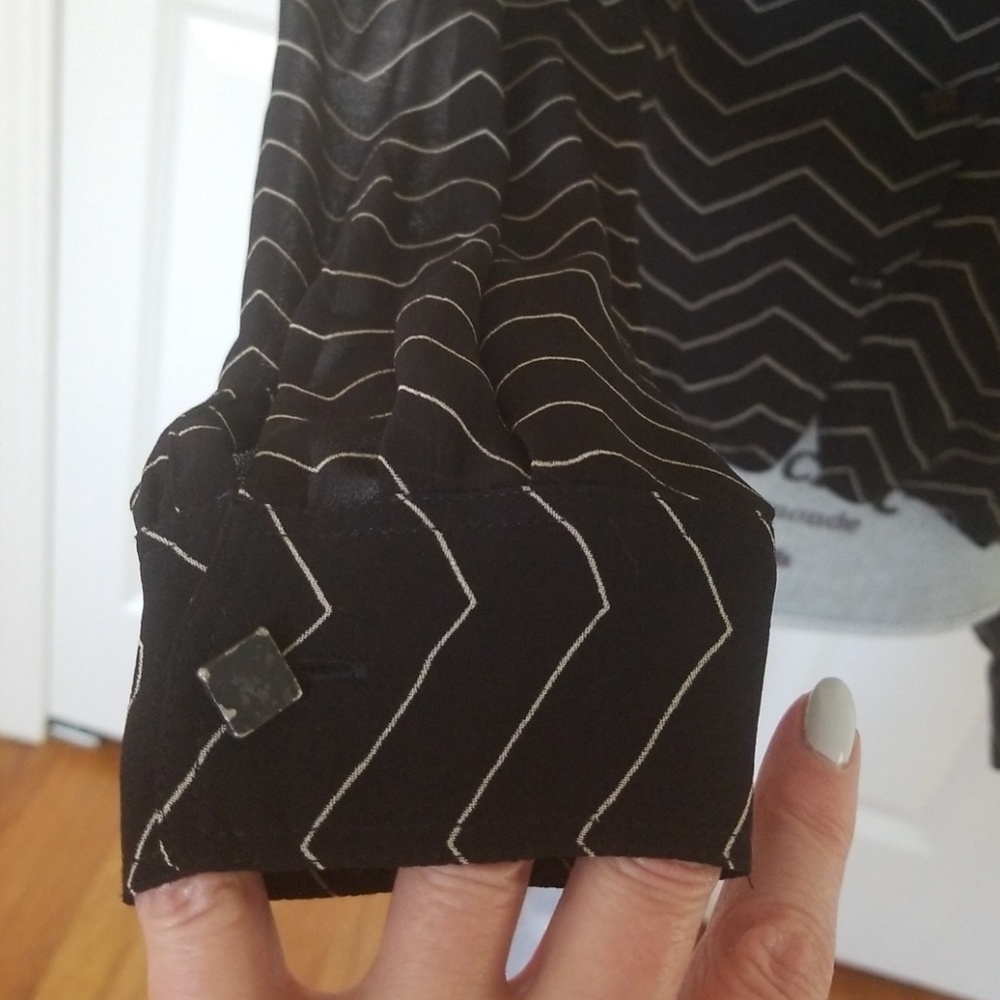 Blouse - Picture 3 of 8